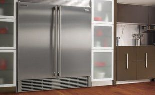 Electrolux E32AR75JPS 32" Built-In All Refrigerator with Custom-Fit&trade; Capacity and Custom-Design&trade; Organ, Stainless... N3