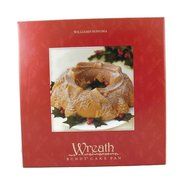 Williams Sonoma Holiday Wreath Bunt Cake Pan