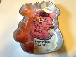 Wilton Party Popple Cake Pan with Instructon Sheet