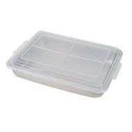 AirBake Natural Cake Pan with Cover, Micro-Dome Technology Decreases Bake Times, 13 x 9 in New N3