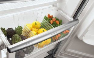 Electrolux E32AR75JPS 32" Built-In All Refrigerator with Custom-Fit&trade; Capacity and Custom-Design&trade; Organ, Stainless... N6