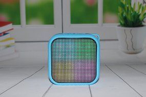 Bluetooth Speakers colorful lights support built-in Bluetooth wireless transmission , hands-free calls Self -... N4
