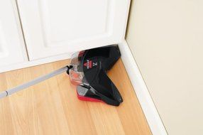 BISSELL Versus Cordless Bare-Floor Vacuum, 21R9A N8