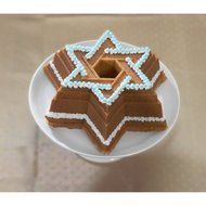 Nordic Ware Bundt Bakeware Cast Aluminum Nonstick Star of David Bundt Pan by Nordic Ware