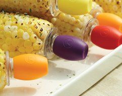 Outset Screw in Corn Holders, multi-colored N2