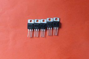IC / Microchip KR142EN8G analogue A7809 USSR 10 pcs N2