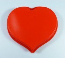 Sarah Janes Silicone Large Heart Shape Cake Mould N2