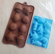 Yunko 8 Cavity Ocean Chocolate Silicone Mold Ice Cube Candy Mould Fudge Mold 2 Pcs /Set Dolphin Whale Squid Penguin... N3
