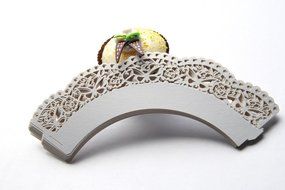 Kuke 24 pcs Butterfly Flower Laser Cut Cupcake Wrappers Cupcake Liners Muffin Container for Baby Shower Baby Birthday... N3