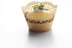 Kuke 24 pcs Butterfly Flower Laser Cut Cupcake Wrappers Cupcake Liners Muffin Container for Baby Shower Baby Birthday... N4