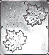 Maple leaf 3 3/4&quot;x 3 3/4&quot; Mold for Soap or Chocolate Candy Mold 016