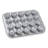 Nordic Ware Cast-Aluminum Nonstick Muffin Pan, Sweetheart Rose N14