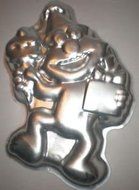 Wilton Jim Henson Elmo Happy Birthday Cake Pan