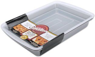 Wilton Recipe Right Square 9 by 9 Inch Covered Pan N4