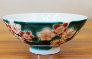 Kutani Pottery Rice Bowl Green Bowl w/Red &amp; White Flowers BI-7 From Japan