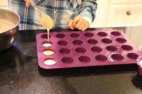 Premium 24 Cup Mini Muffin Pan (Deep Plum) Non Stick Bakeware with BONUS RECIPE E-BOOKLET- 100% Silicone Baking... N7