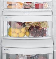 GE Profile PSE25KGHWW 36" Side-by-Side Refrigerator with 25.4 cu. ft. Capacity in White N4