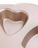 MyLifeUNIT Nonstick Heart Cake Pan, 6 Cup Muffin Pan Cupcake pan, Gold N3