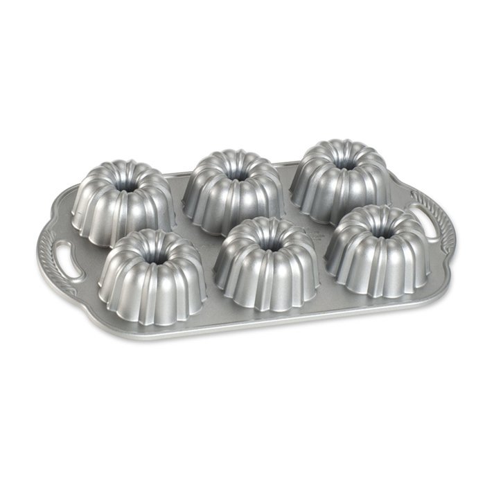Nordic Ware Heritage Bundtlette Cake Pan, Metallic N6