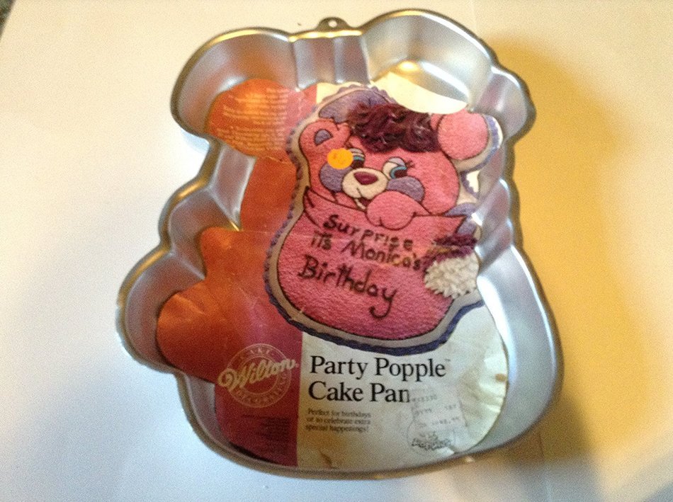 Wilton Party Popple Cake Pan with Instructon Sheet