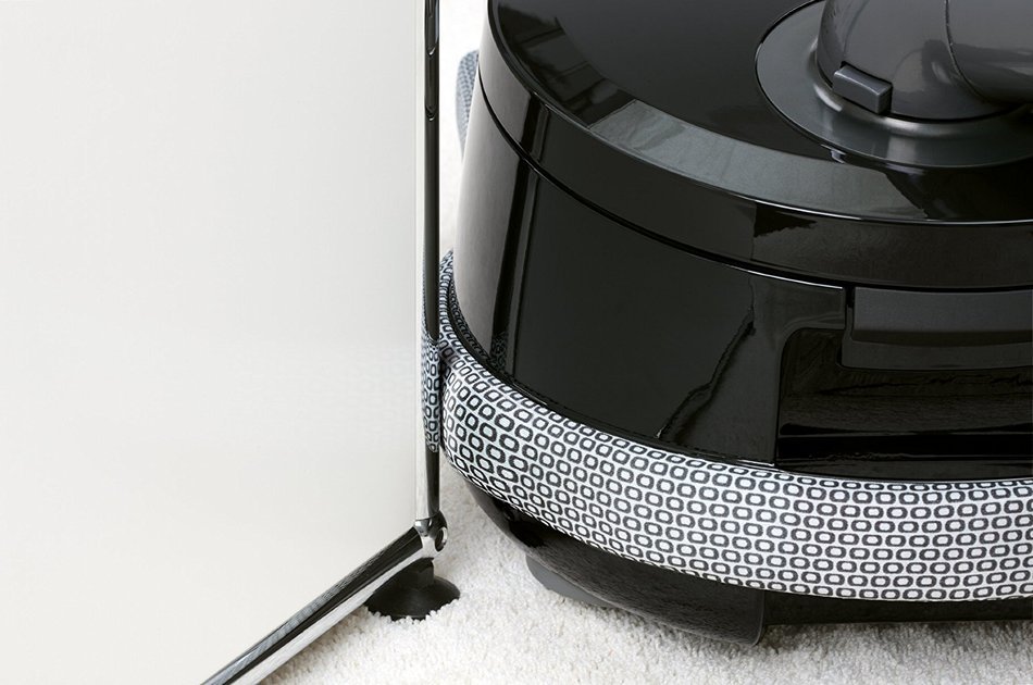 SEBO 90640AM Airbelt D4 Premium Canister Vacuum with ET-1 Powerhead, Black N6
