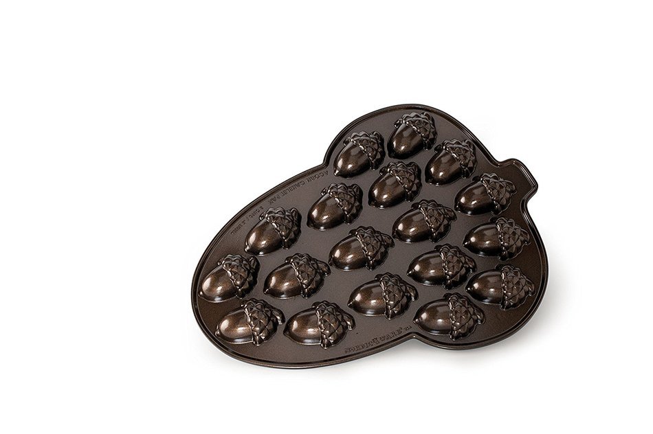 Nordic Ware Haunted Skull Cakelet Pan, Bronze N25