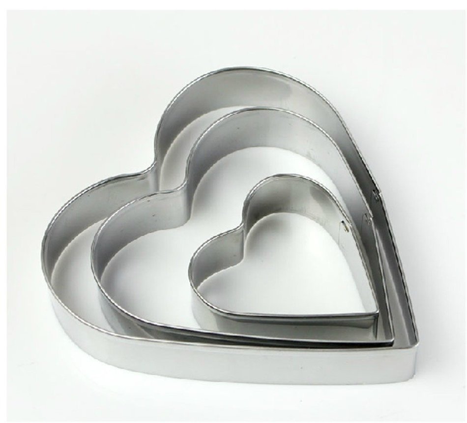 SNW Stainless Steel Cheese Cake Cookie Cutter Mold Bakeware Embossed Fondant Cake Mold,Heart-shaped 3 Set
