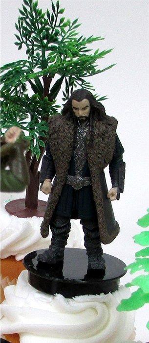 THE HOBBIT an Unexpected Journey 14 Piece Birthday CUPCAKE Topper Set Featuring 6 Random Hobbit Figures, Themed... N7