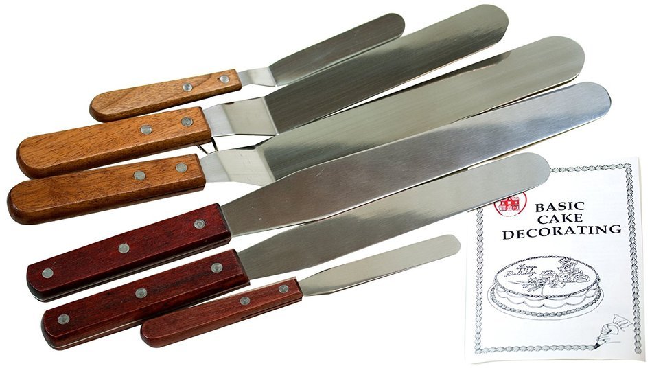 Cybrtrayd Wood-Handled Cake Decorating Spatulas Plus Cake Decorating Instruction Booklet, Set of 6
