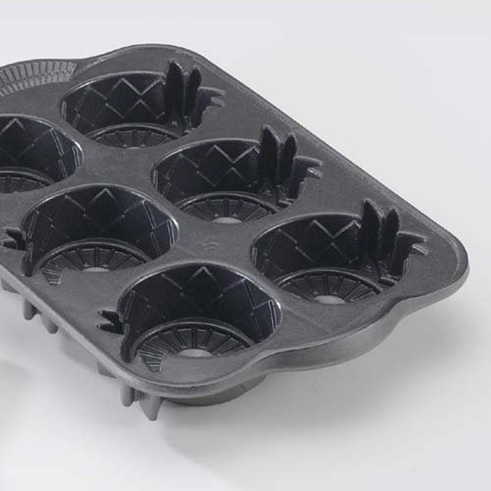 Nordic Ware Cast-Aluminum Nonstick Muffin Pan, Sweetheart Rose N15