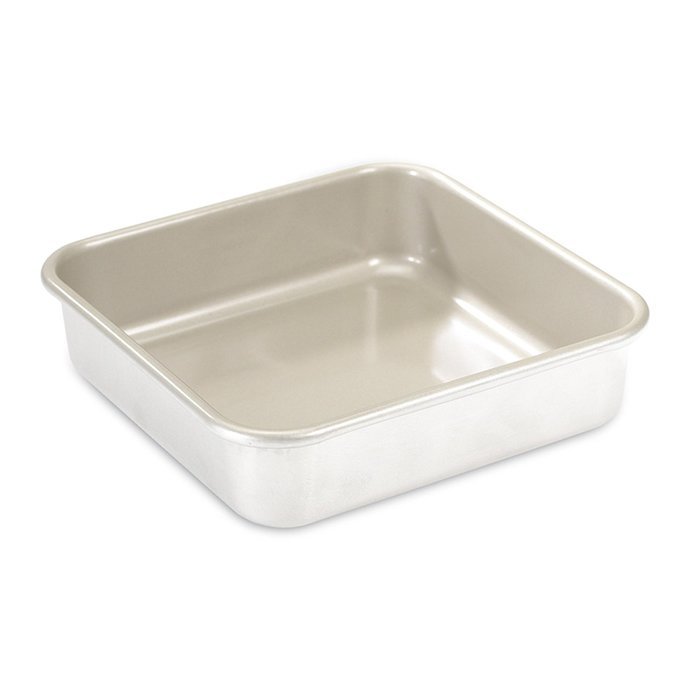 Nordic Ware Natural Aluminum NonStick Commercial Petite Cakes Muffin Pan, Mini, 24-Inch by 2-Inch Cups N5