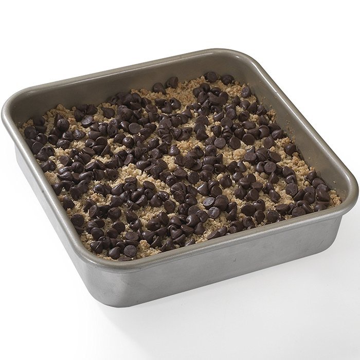 Nordic Ware Natural Aluminum NonStick Commercial Petite Cakes Muffin Pan, Mini, 24-Inch by 2-Inch Cups N6