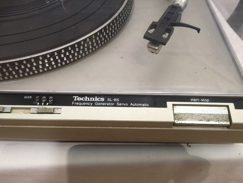 Technics SL-B5 Automatic Turntable N4