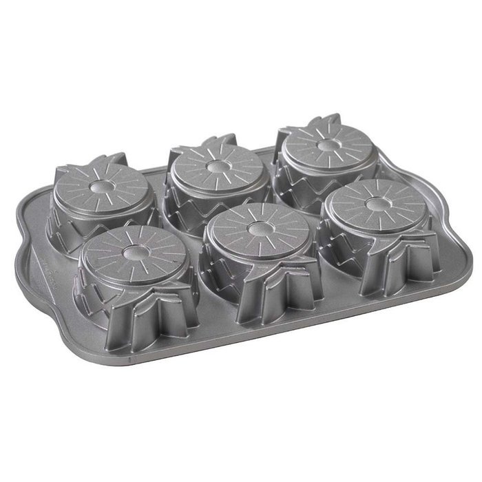 Nordic Ware Cast-Aluminum Nonstick Muffin Pan, Sweetheart Rose N22