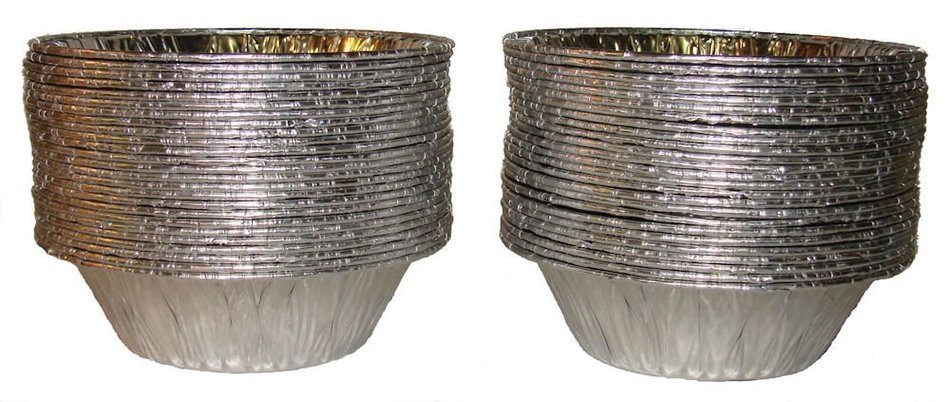 Aluminum Foil Pie Tins, 25 Extra Deep Pans, 5 Inches Diameter, from Baker's Mark, Includes One Oven Sleeve Arm... N44