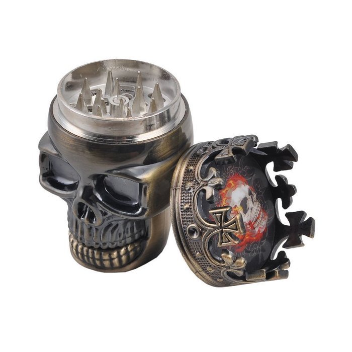 New Chic Portable Bronze Crown King Skull Cigarette Herb Grinder 3 Parts Herb Grinder with Pollen Catcher Nice... N3