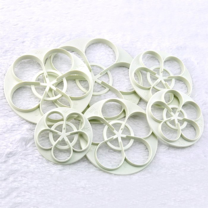 BECUTE 6pcs Food Grade ABS Plum Blossom Plastic Cookie Mould Rose Fruit Cutting Fondant Cake Mould DIY Baking... N2