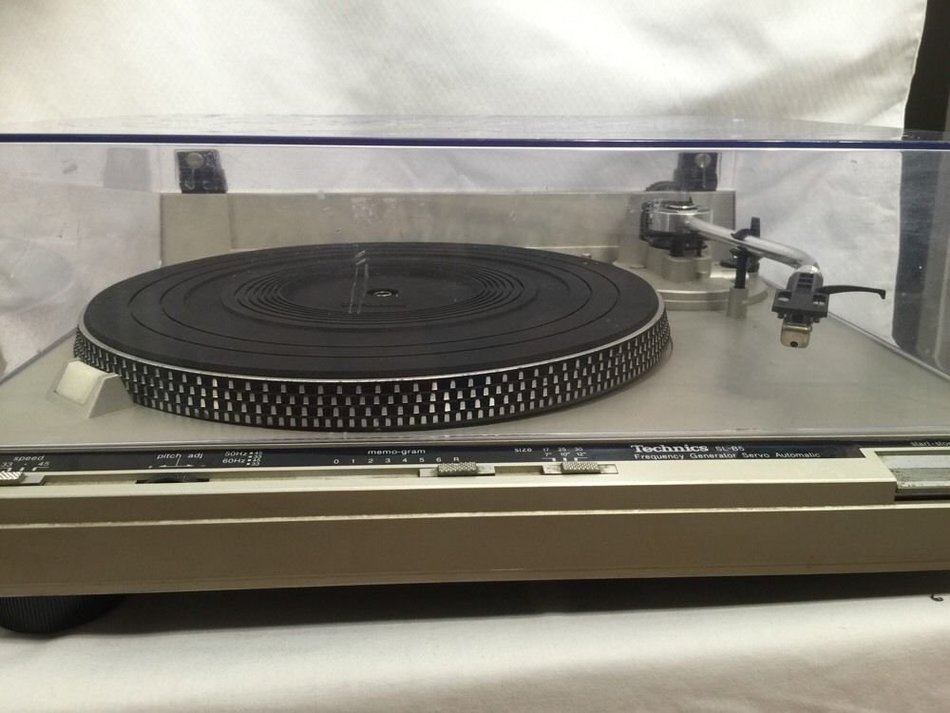 Technics SL-B5 Automatic Turntable N7