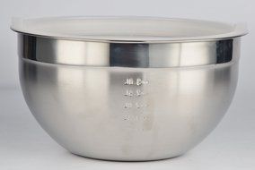 Prime Cook Stainless Steel Mixing Bowl with Cover (22cm Diameter) N2