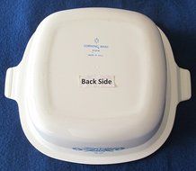 Vintage Corning Ware - Cornflower / Corn Flower - 2 1/2 Quart Casserole Dish w/ Lid - P-17-B N3