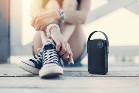 Libratone ONE CLICK Portable Bluetooth Speaker, Caribbean Green N23