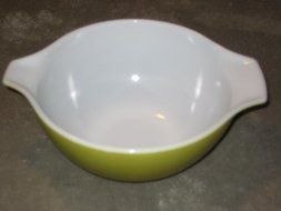 Vintage 1960's Pyrex " Verde " Olive Green 1 1/2 Quart Cinderella Mixing Batter Nesting Bowl