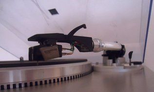 Vintage Technics SL-Q2 Quartz Direct Drive Automatic Turntable / Record Player - made in Japan in 1979 - Plays... N8