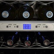 Koldfront 18 Bottle Dual Zone Thermoelectric Wine Cooler - Silver/Black N4