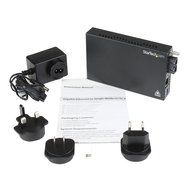 StarTech.com 1000 Mbps Gigabit Ethernet Multi Mode Fiber Media Converter with SC 550m (ET91000SC2) N6