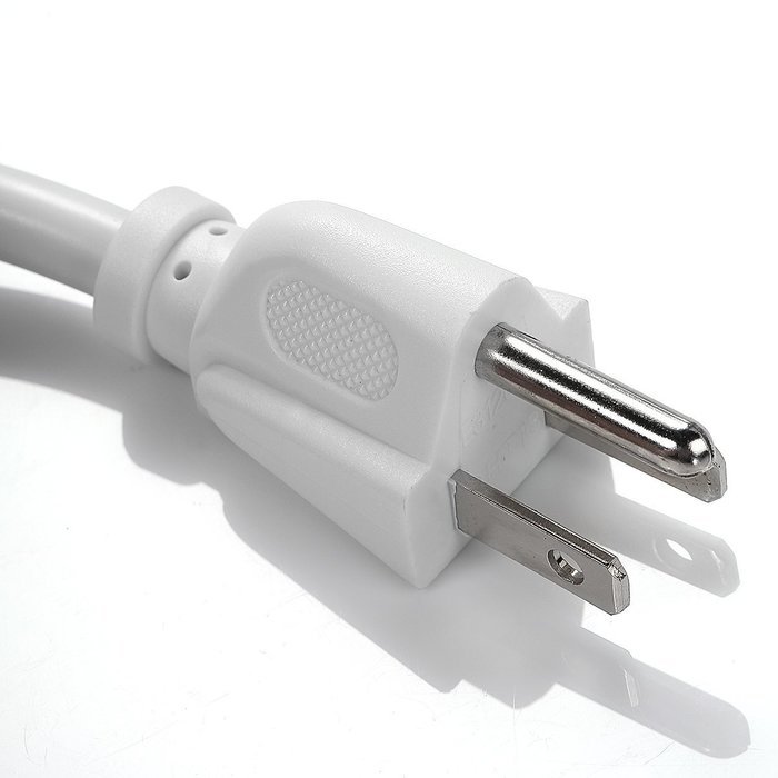 SAFEMORE Smart 8-Outlet with 4-USB Output Power Strip (Blue and White) N7