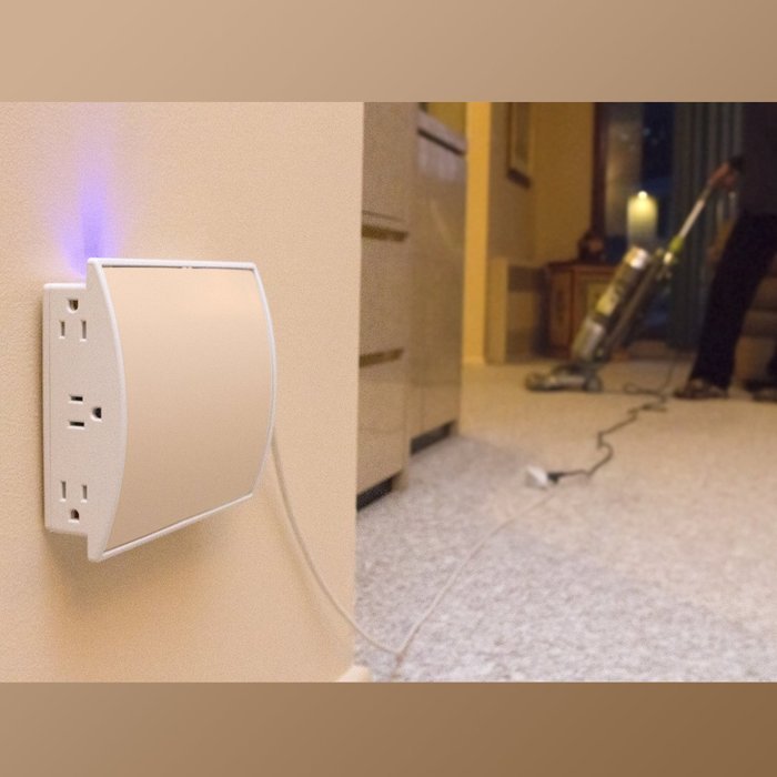 Arista xtendacord EXT-007 Surge protector with 6' Built-In Retractable Extension Cord, Total of 6 Outlets with... N3