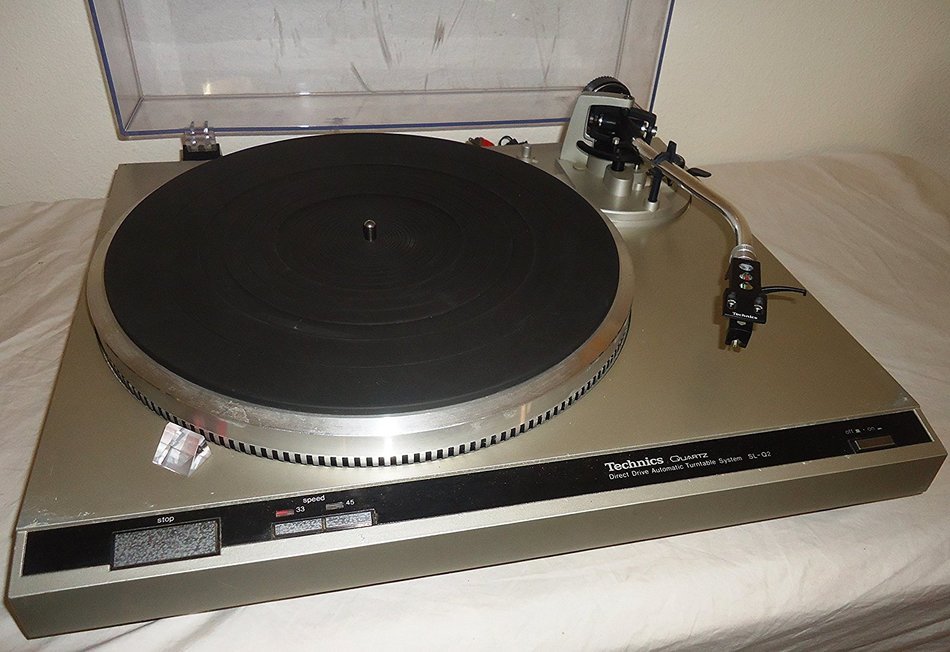 Vintage Technics SL-Q2 Quartz Direct Drive Automatic Turntable / Record Player - made in Japan in 1979 - Plays... N5