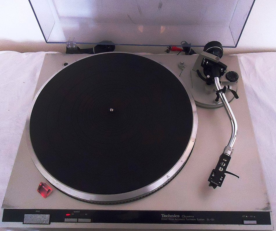 Vintage Technics SL-Q2 Quartz Direct Drive Automatic Turntable / Record Player - made in Japan in 1979 - Plays... N7