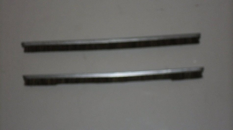 Compact / Tristar Canister Vacuum Cleaner Floor Brush Strip Set Part 12-1510-09 N2